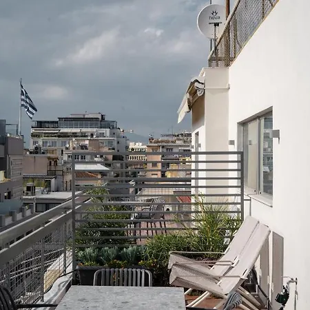 Acropolis Luxury Penthouses With Majestic Views شقة