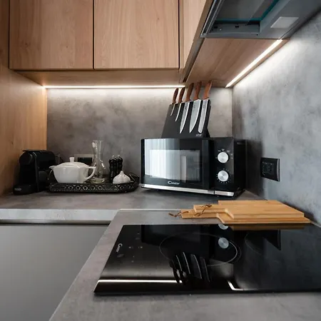 Acropolis Luxury Penthouses With Majestic Views شقة
